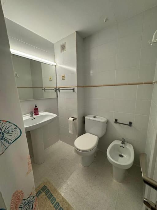 2Nda Linea Con Piscina En Miami Platja Apartment Miami Playa Екстериор снимка